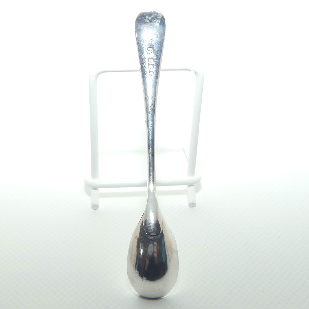 Victorian era Sterling Silver egg spoon | Sheffield 1896 | 17.5 grams