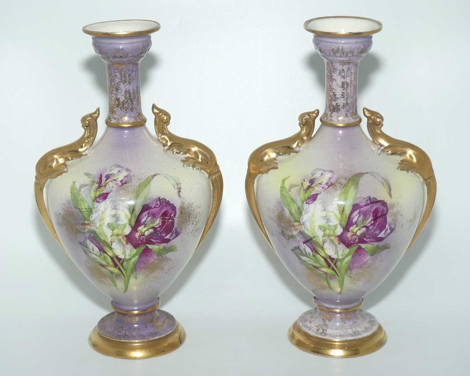 Pair of Victorian era Staffordshire vases | Gilt decoration and Purple tones