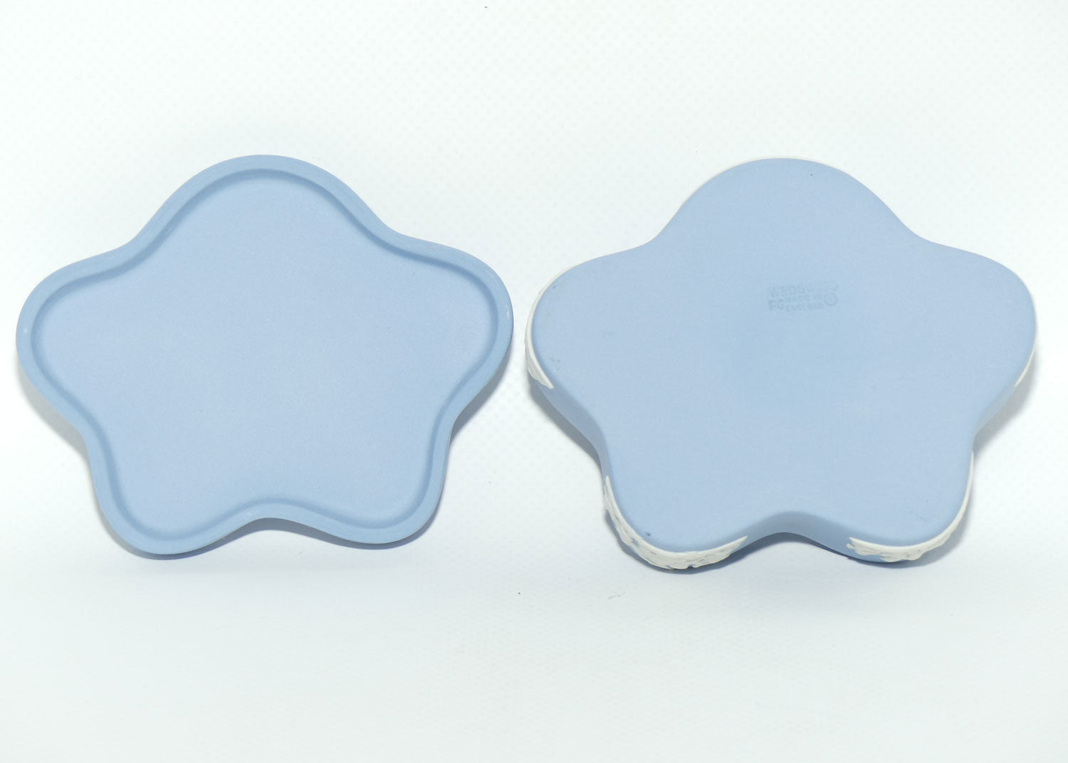 Wedgwood Jasper | Dark Blue and White on Pale Blue 5 point shape trinket box