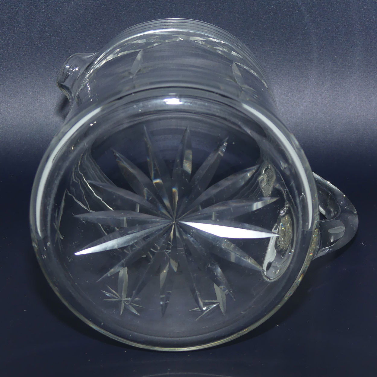 Star Facetted pattern Crystal water jug