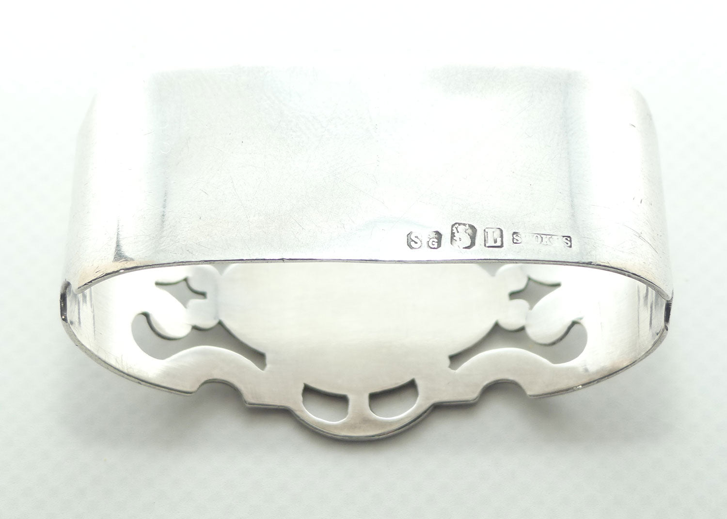 Australian Sterling Silver STOKES oval fancy napkin ring | 32.4g