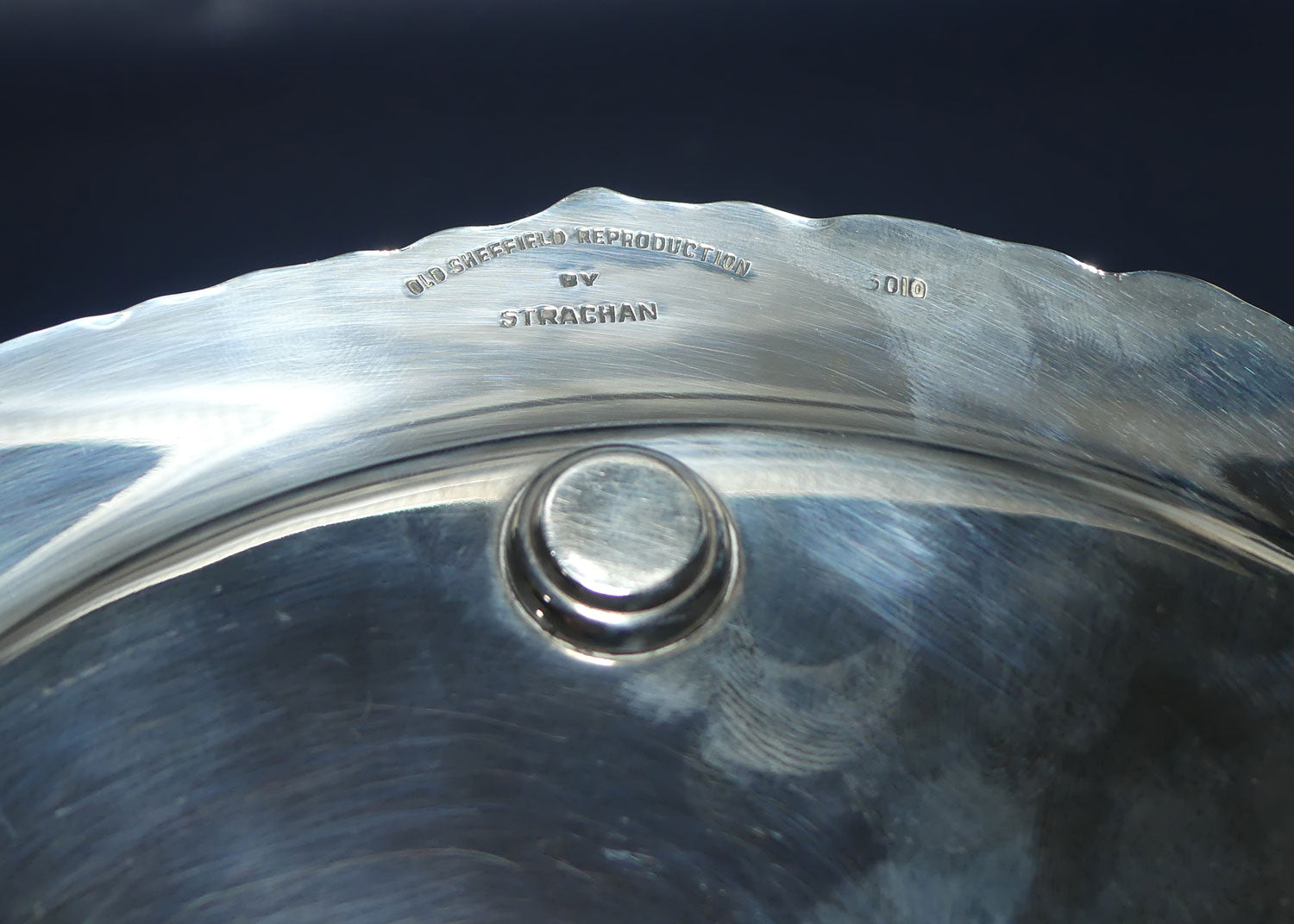 Superb Strachan Old Sheffield Reproduction | Sheffield Plate tray | 25cms diam