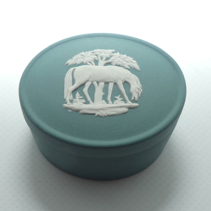 Wedgwood Jasper | White on Spruce | Stubbs Horses trinket box | #1