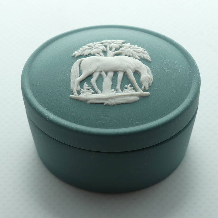 Wedgwood Jasper | White on Spruce | Stubbs Horses trinket box | #2