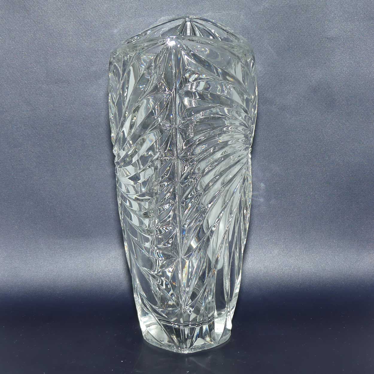 Studio Nova Japan radiant swirl vase