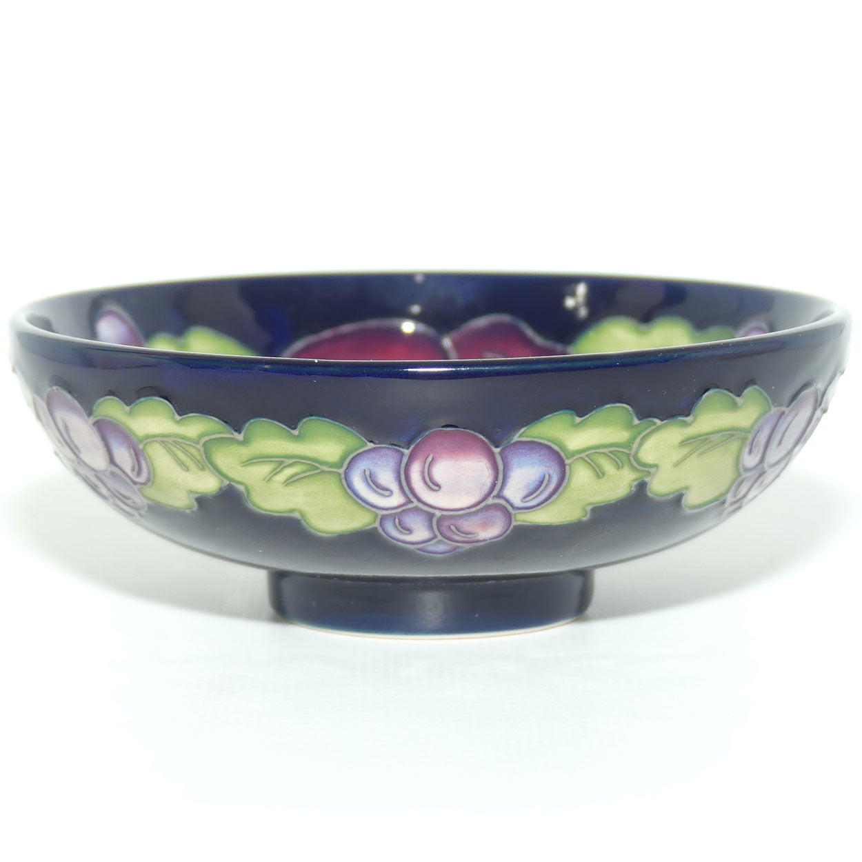 Moorcroft Study in Velvet 201/4 bowl | LE