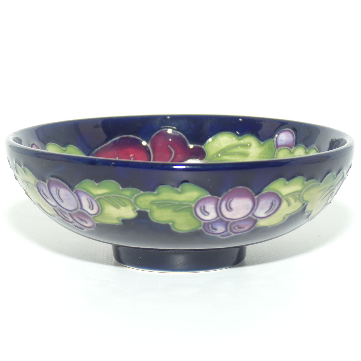 Moorcroft Study in Velvet 201/4 bowl | LE
