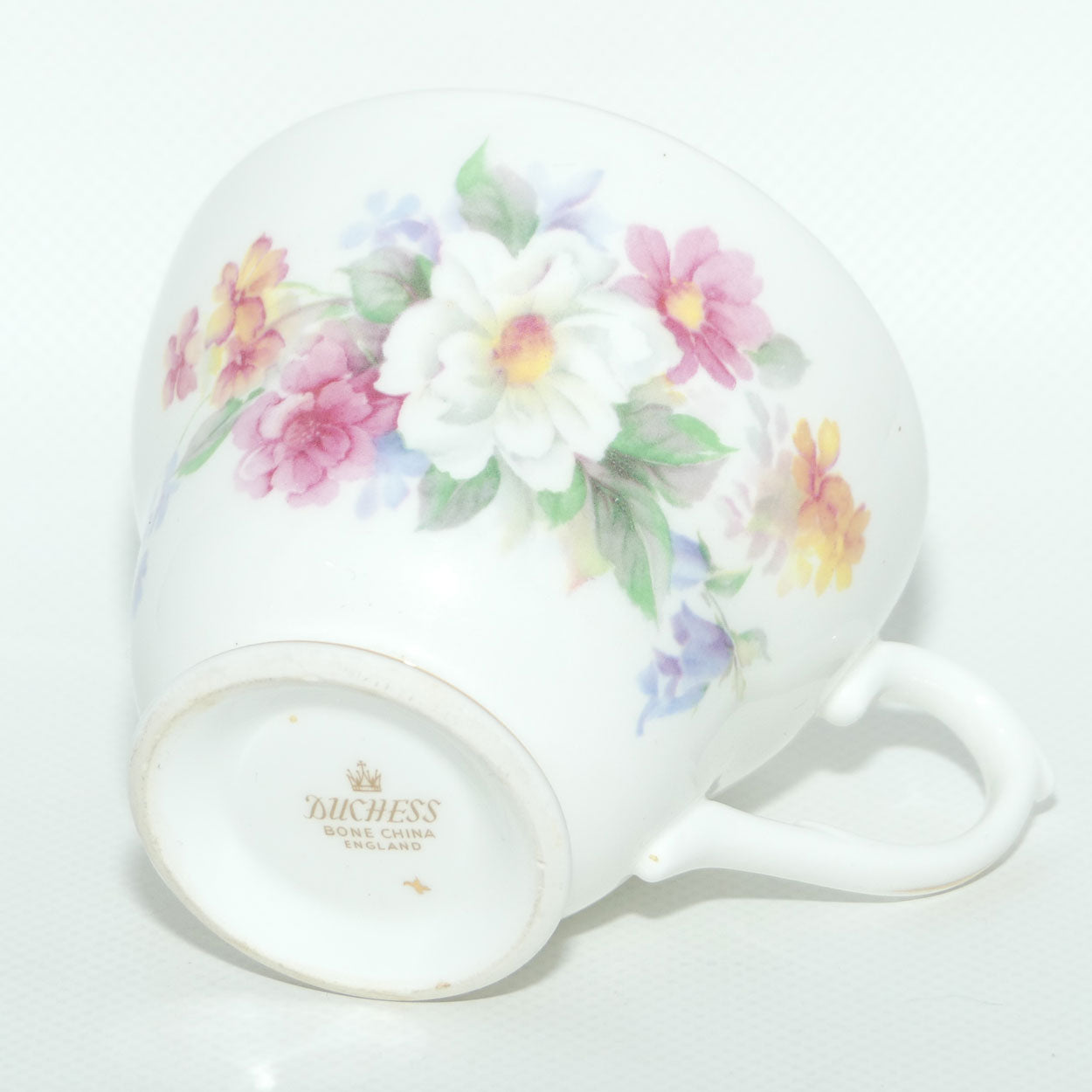 Duchess Bone China Very Subtle Floral pattern trio