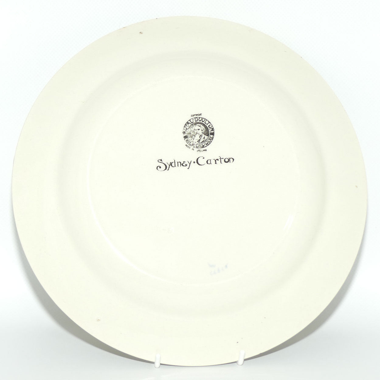 Royal Doulton Dickens Sydney Carton round plate D2973 | 26cm
