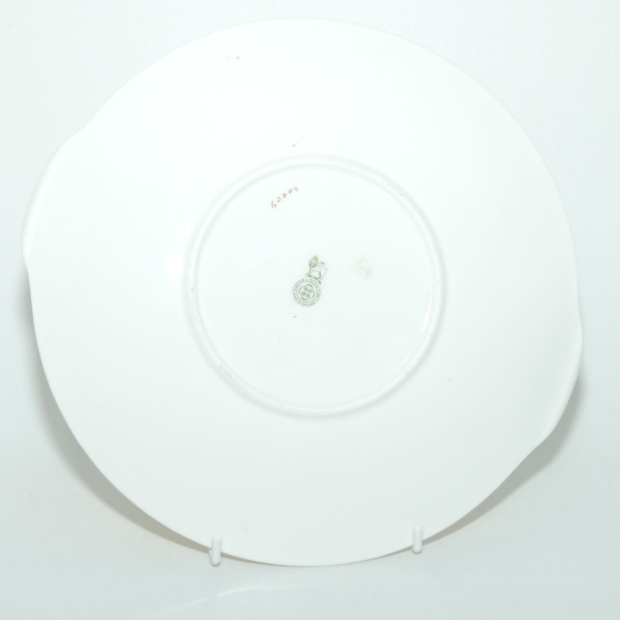 Royal Doulton Coaching Days tab handle sandwich plate E3804 | 22.5cm