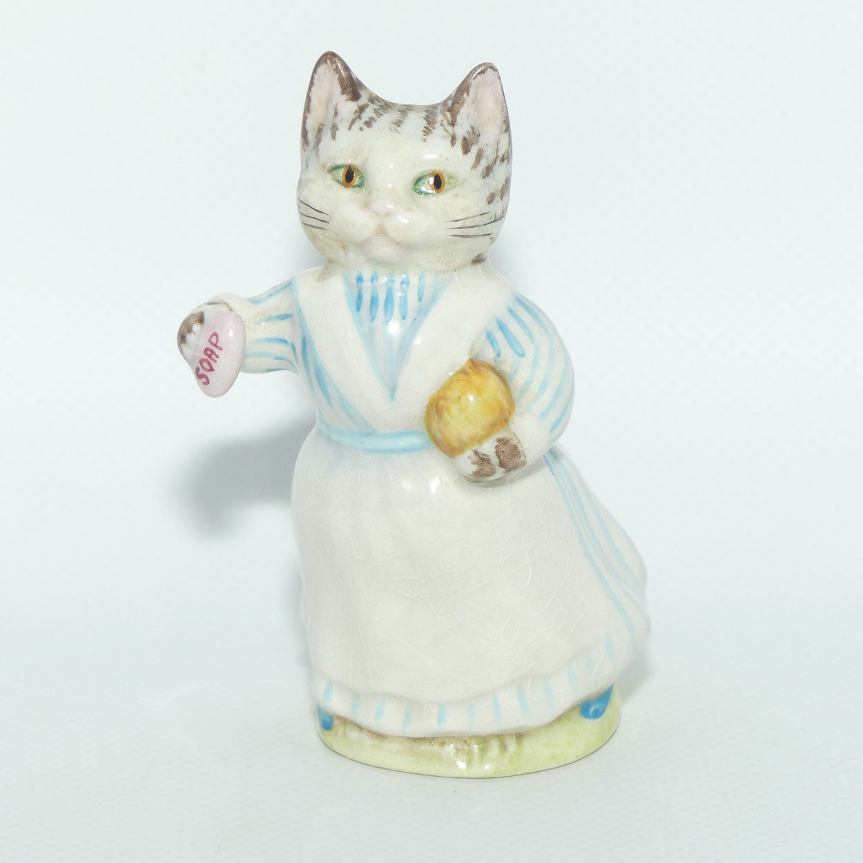 Beswick Beatrix Potter Tabitha Twitchit | BP2a Gold Oval