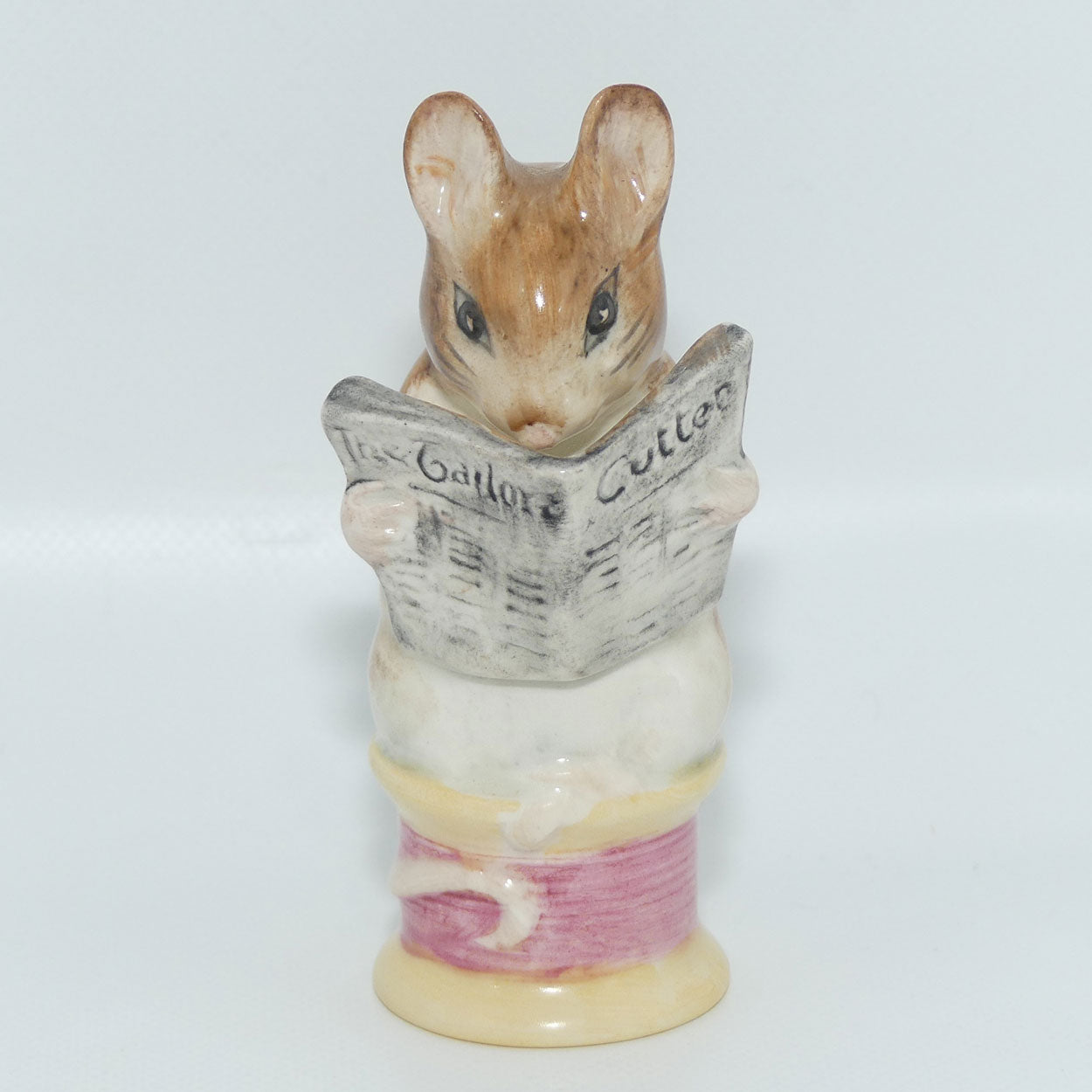 Beswick Beatrix Potter Tailor of Gloucester | BP2a Gold Oval | #1