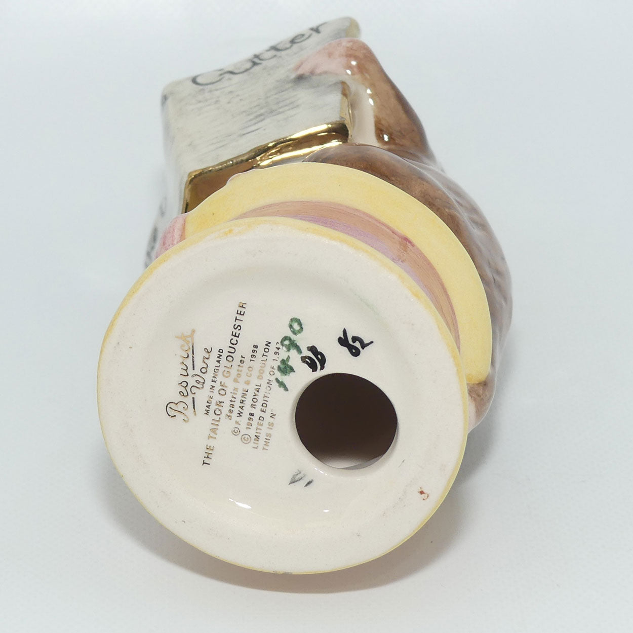 Beswick Beatrix Potter Tailor of Gloucester | Large