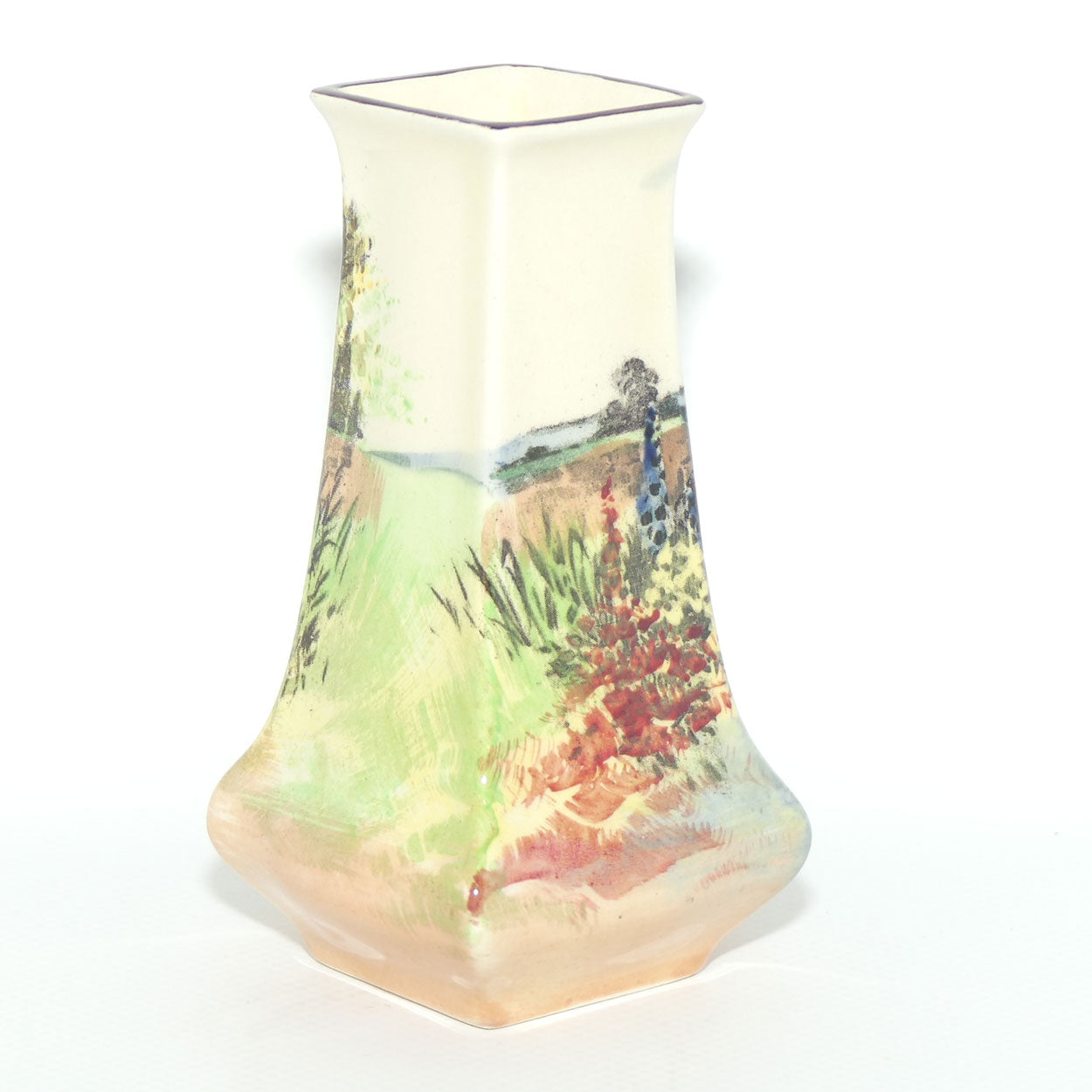 Royal Doulton Country Garden small vase D4932