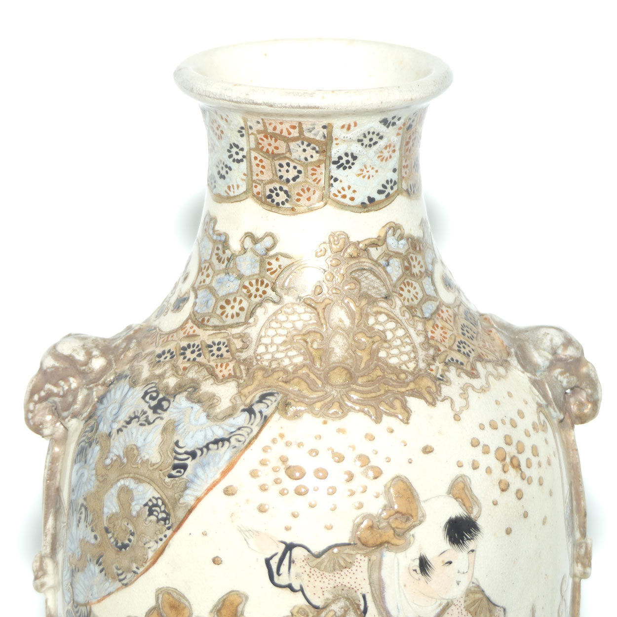 Fine Export quality Japanese Satsuma vase with moulded Elephant handles