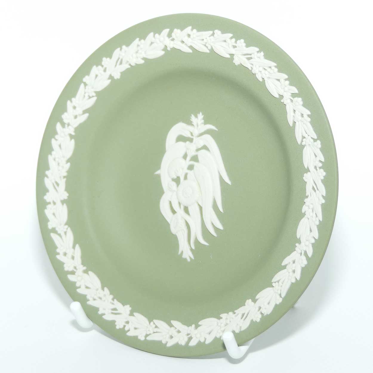 Wedgwood Jasper | Australian Native Flowers | Tasmanian Blue Gum miniature plate | boxed