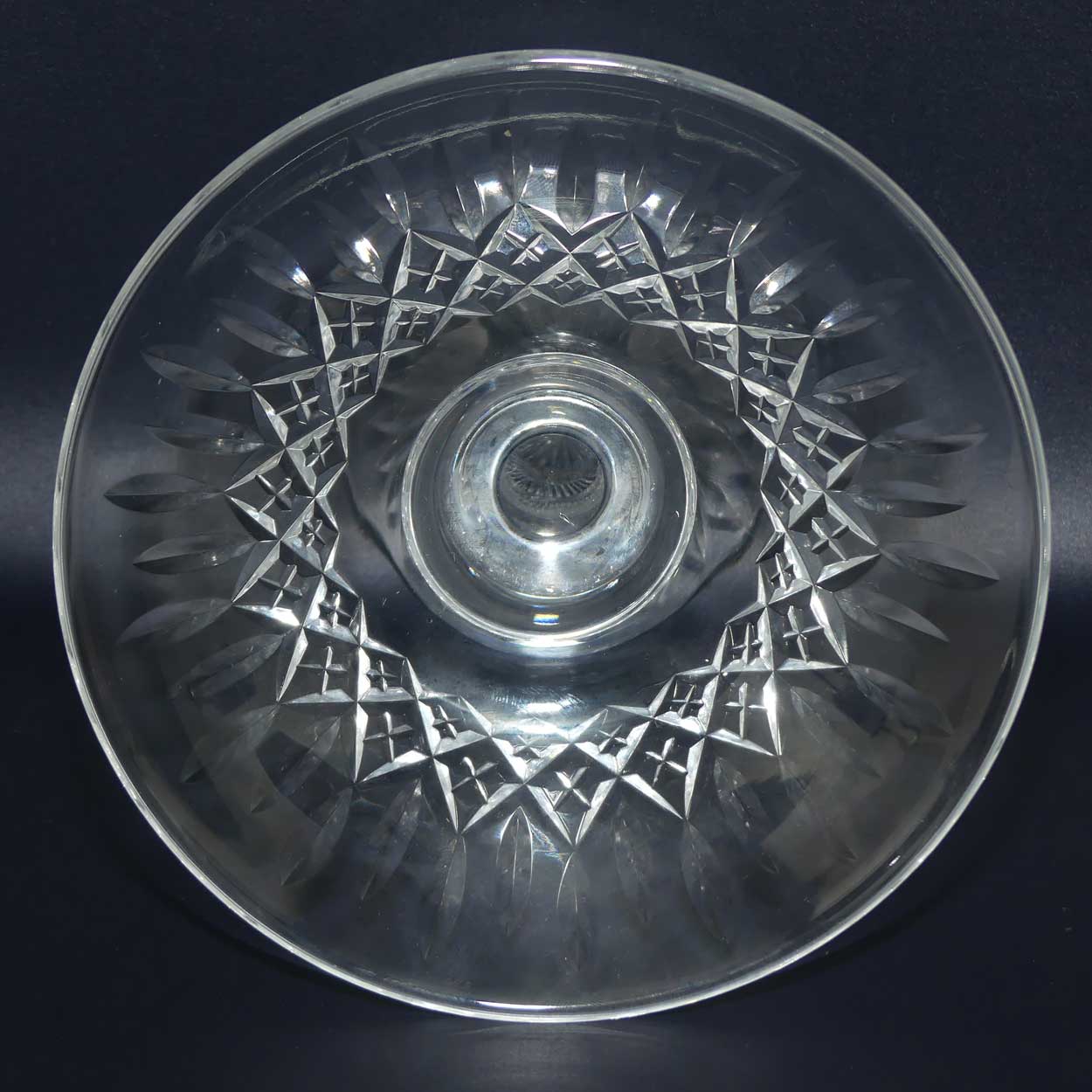 Fine Quality Crystal Tazza