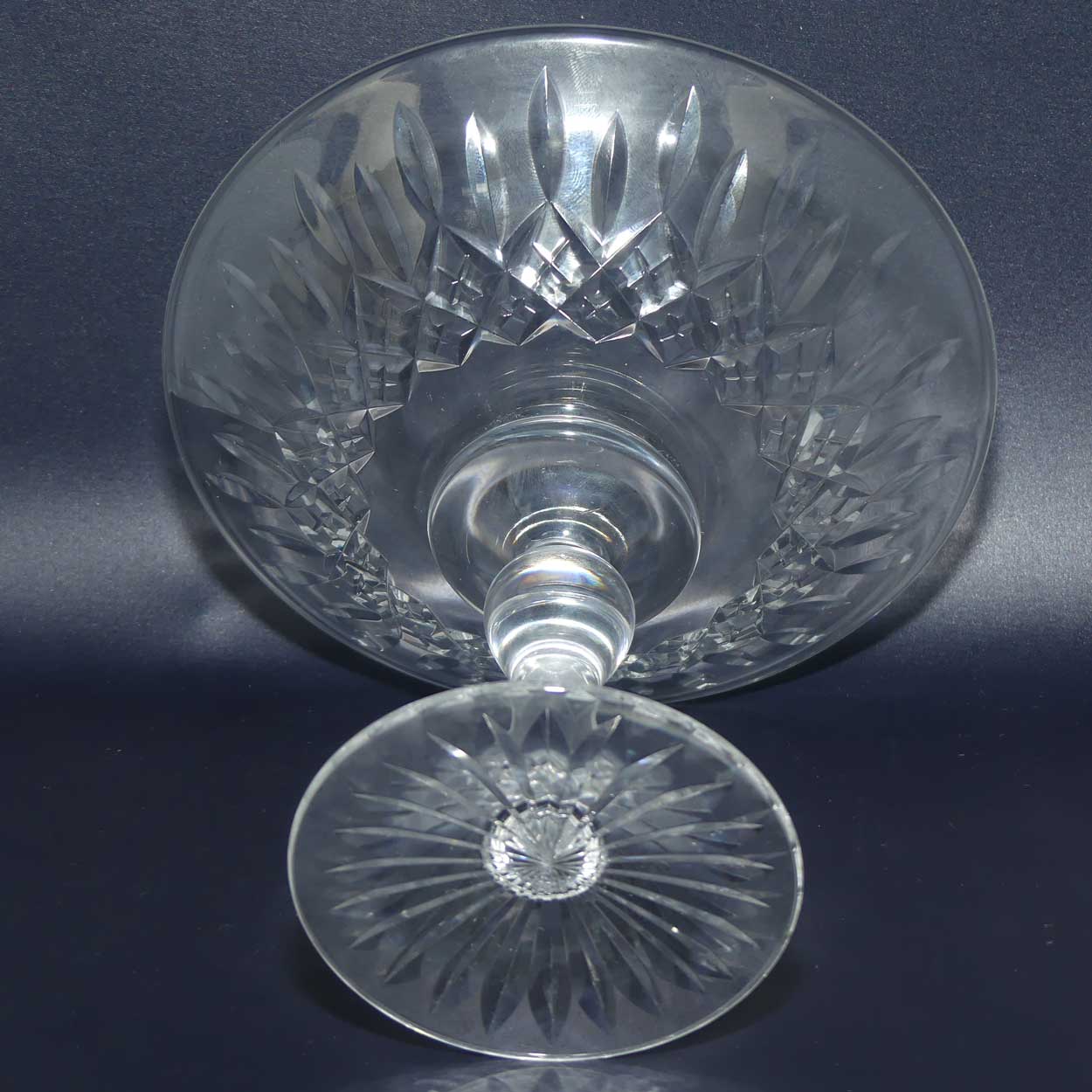 Fine Quality Crystal Tazza
