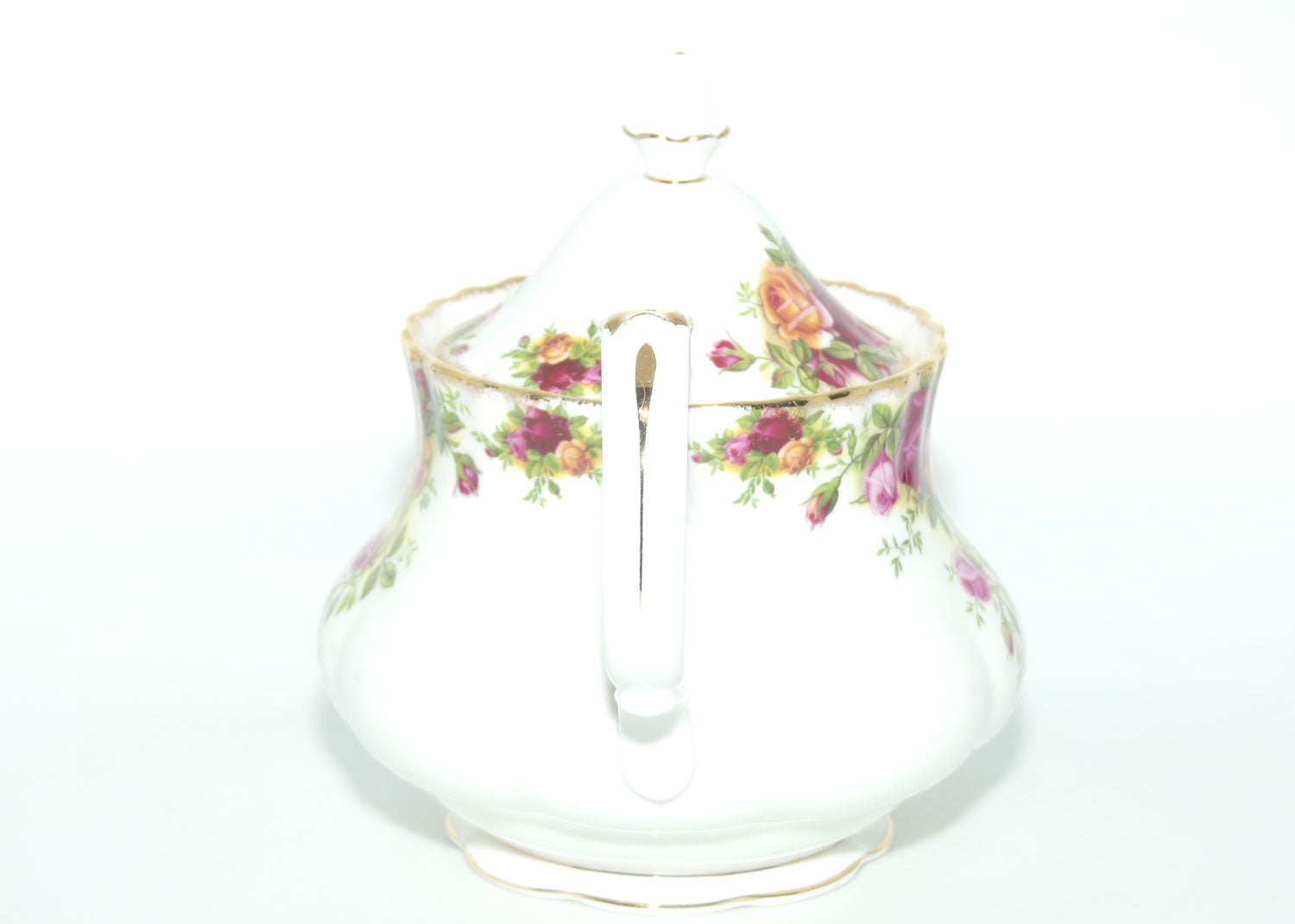 Royal Albert Bone China England Old Country Roses tea pot | 750ml | ©1962 backstamp