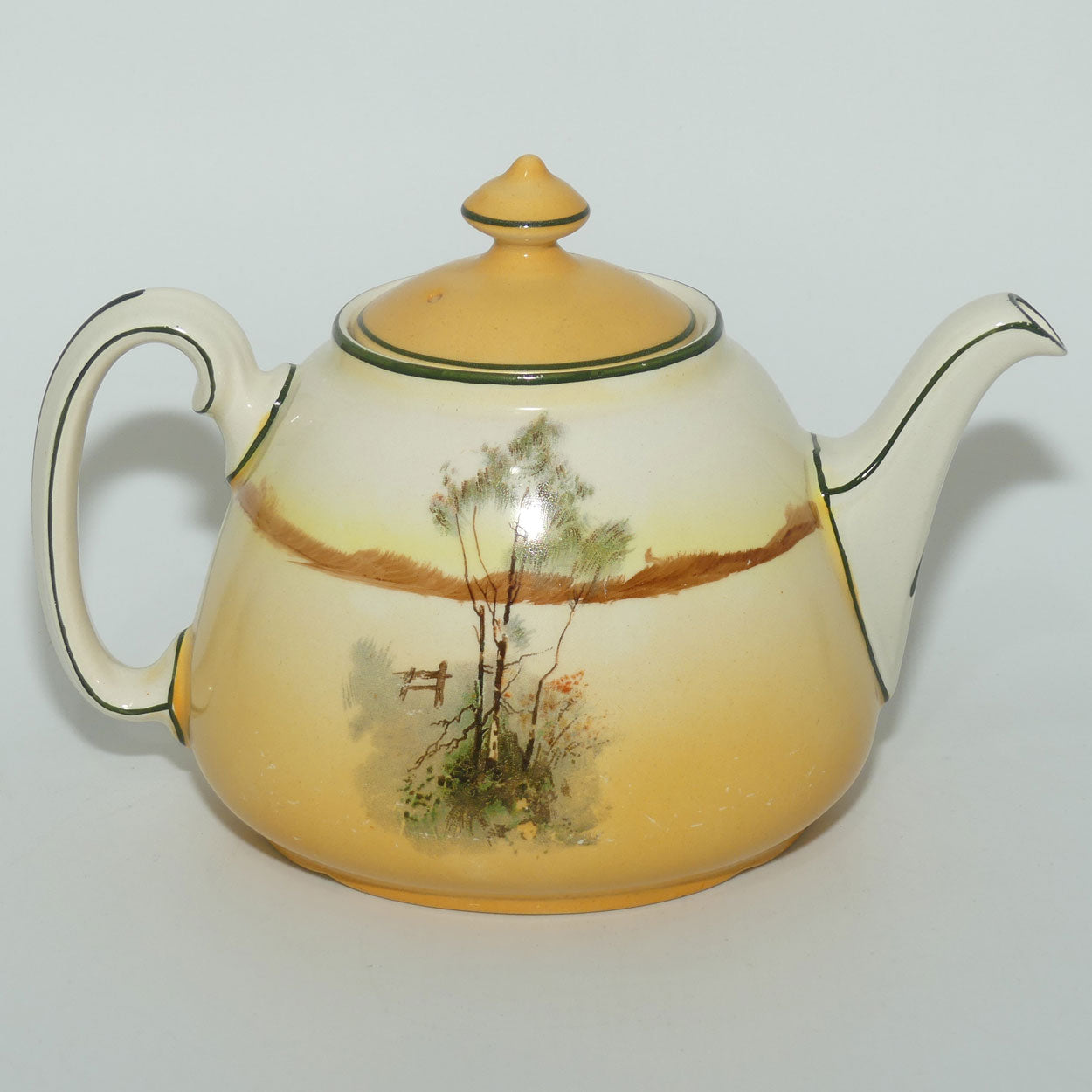 Royal Doulton Coaching Days Joan shape tea pot | Medium