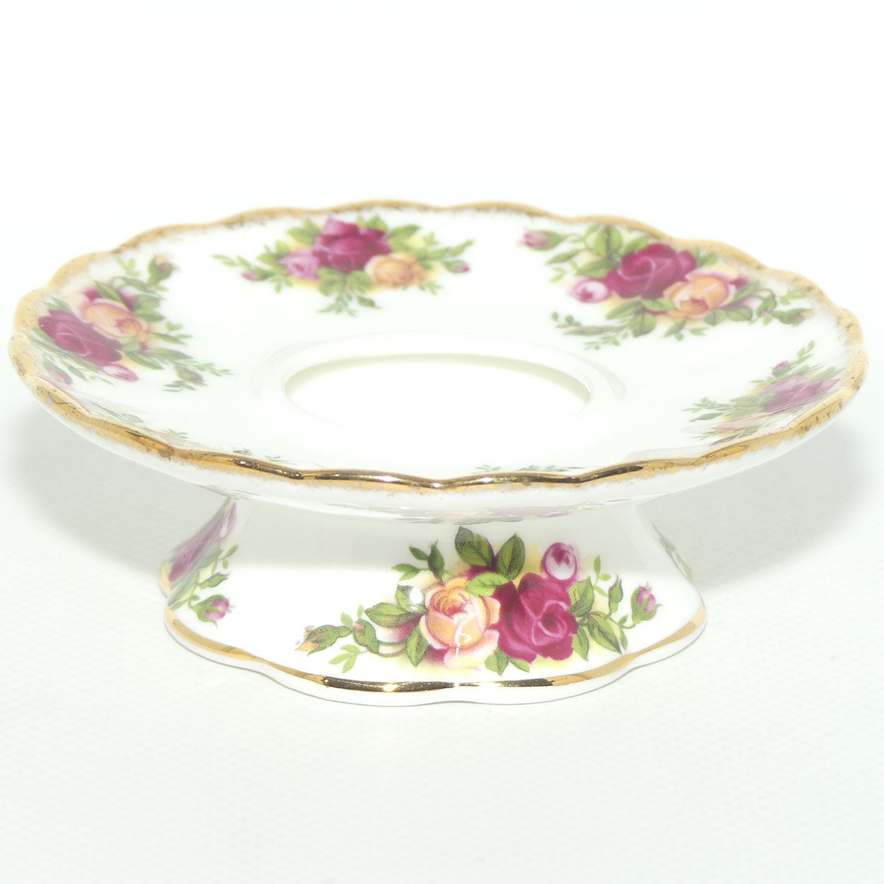 Royal Albert Bone China England Old Country Roses tea light or candle holder | © 1962 Royal Albert Ltd backstamp