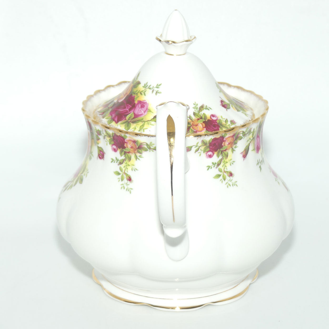 Royal Albert Bone China England Old Country Roses tea pot | 1250ml | early backstamp | F transfer