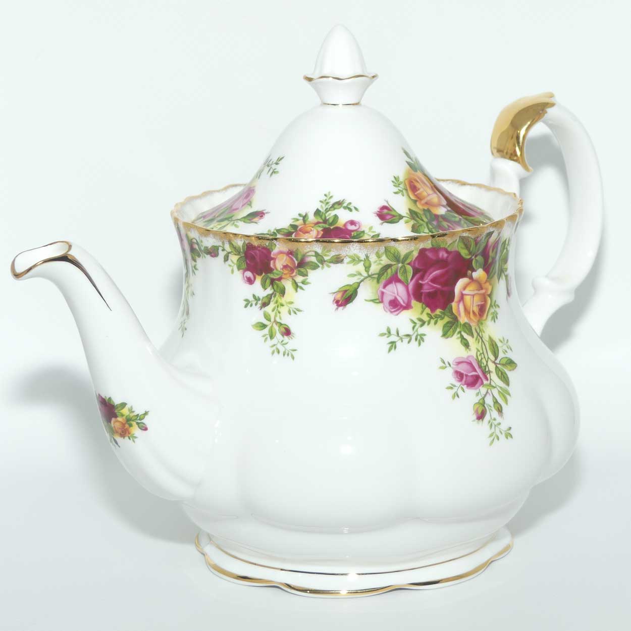 Royal Albert Bone China England Old Country Roses tea pot | 1250ml | ©1962 backstamp | factory 2nd