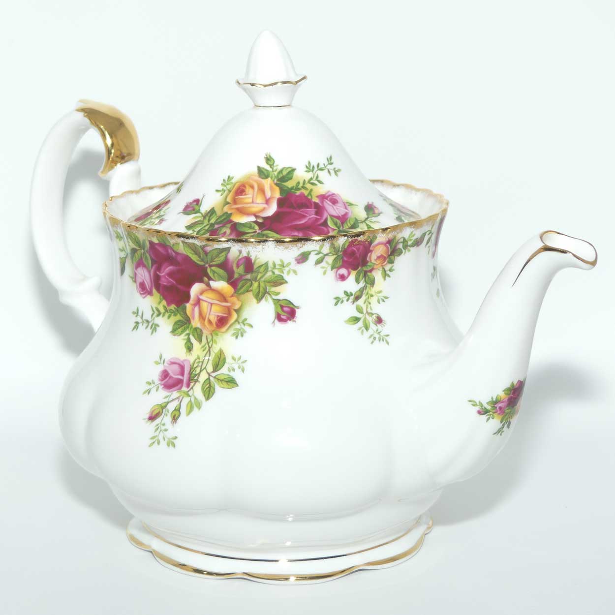 Royal Albert Bone China England Old Country Roses tea pot | 1250ml | ©1962 backstamp | factory 2nd