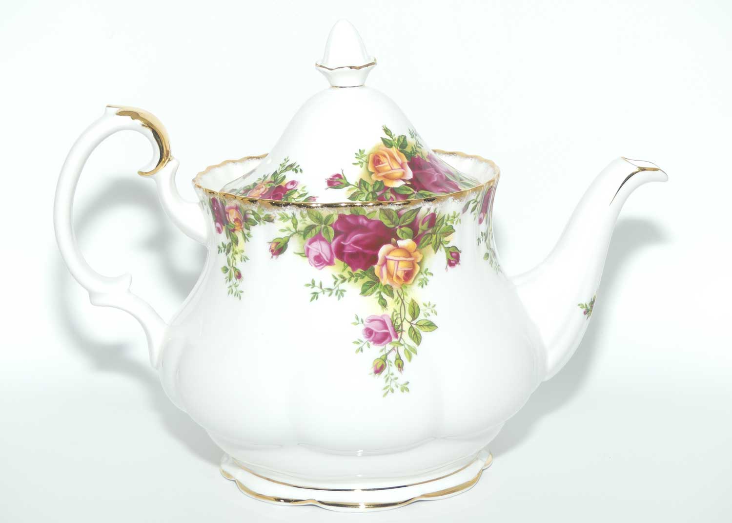 Royal Albert Bone China England Old Country Roses tea pot | 1250ml | ©1962 backstamp | factory 2nd