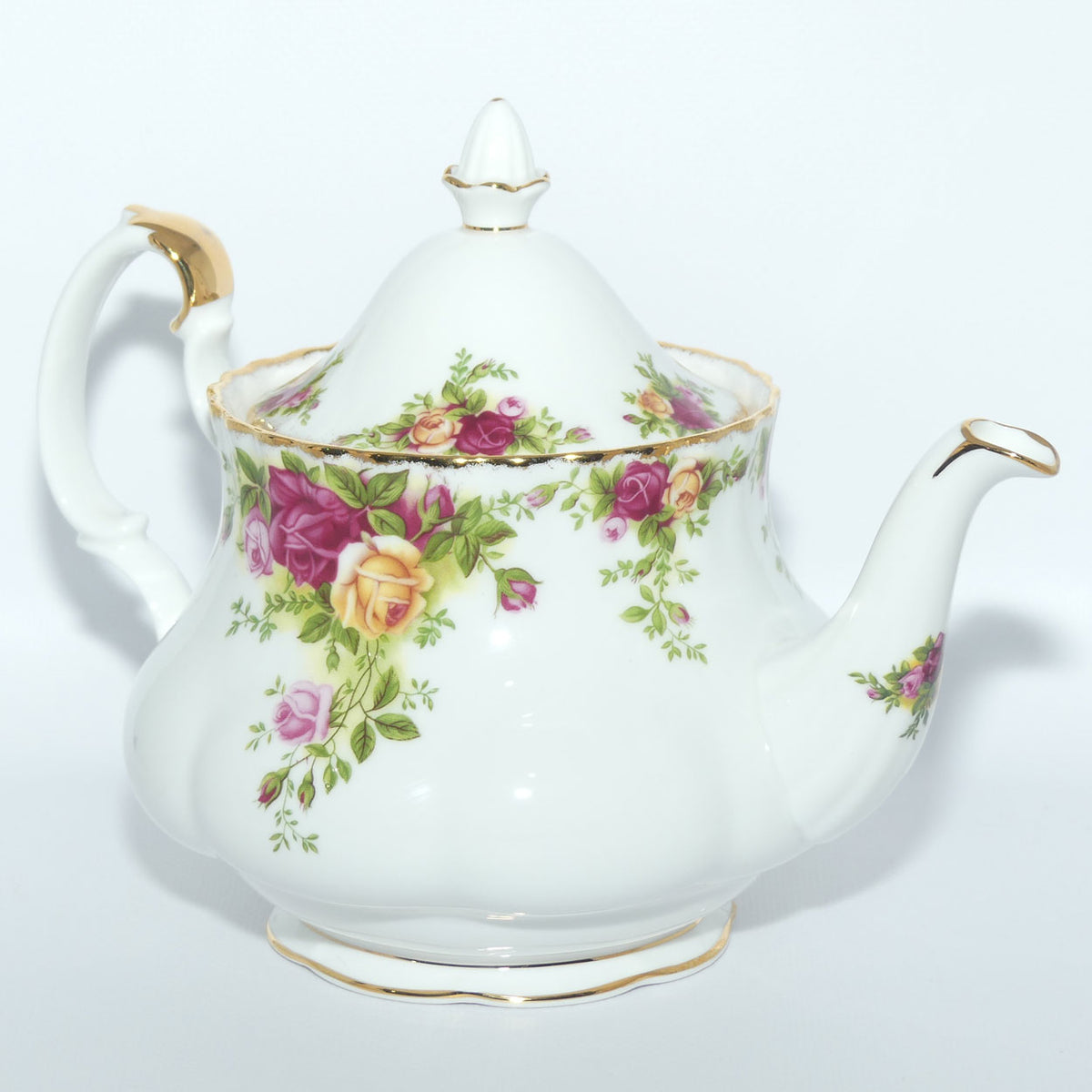 Royal Albert Bone China England Old Country Roses Tea Pot | 750ml | Asian