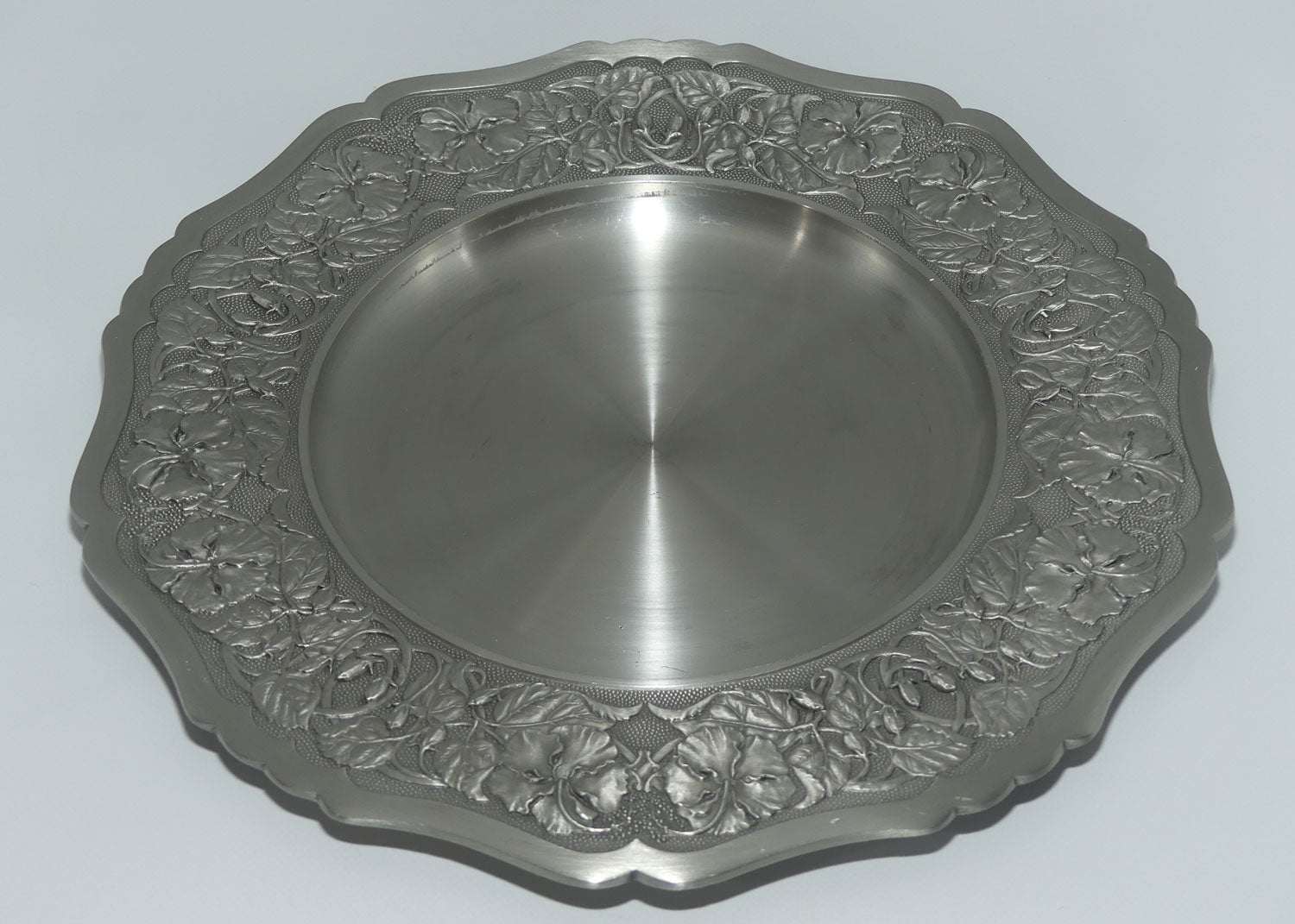 Tumasek Pewter floral decorated display plate