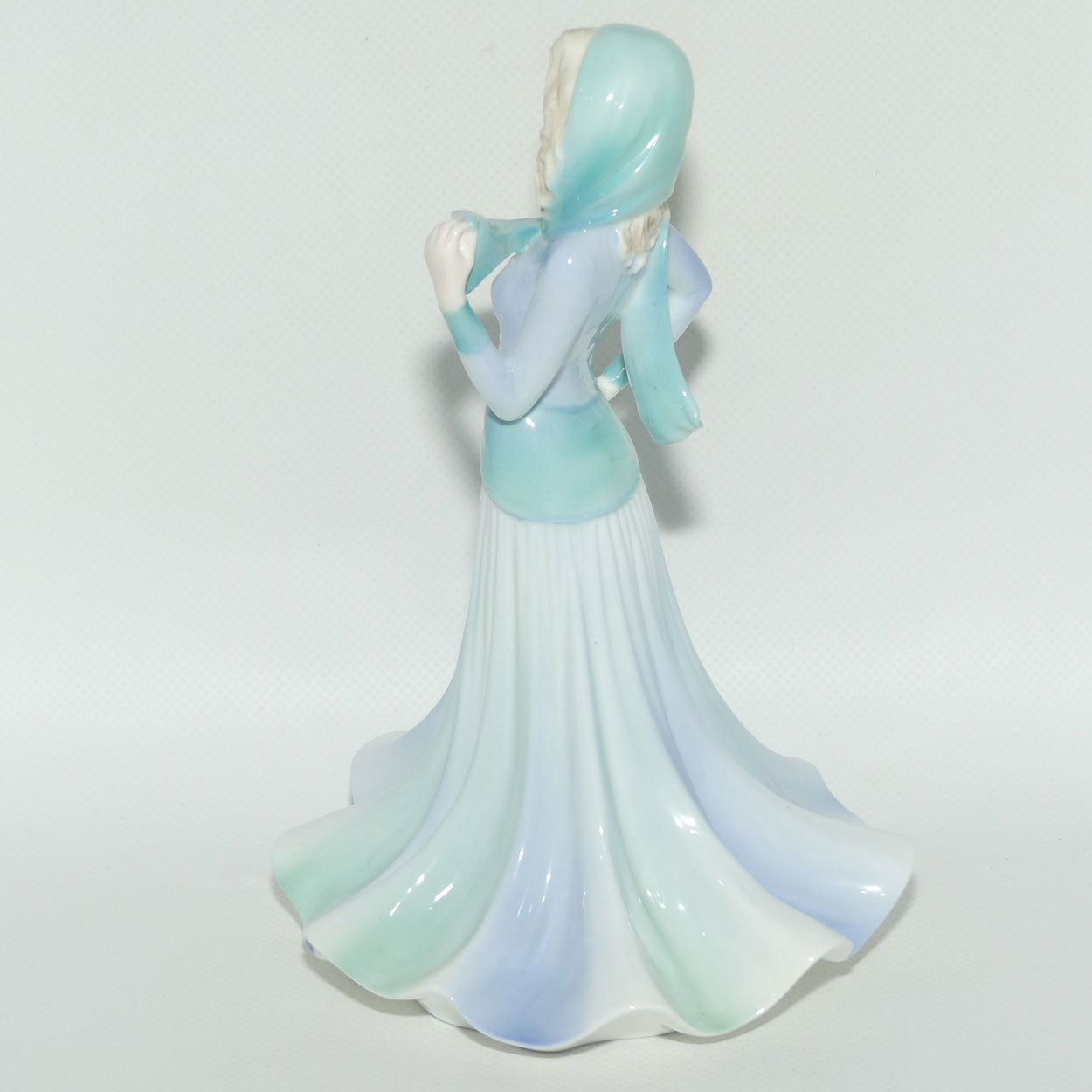 Coalport figurine | Tender Thoughts
