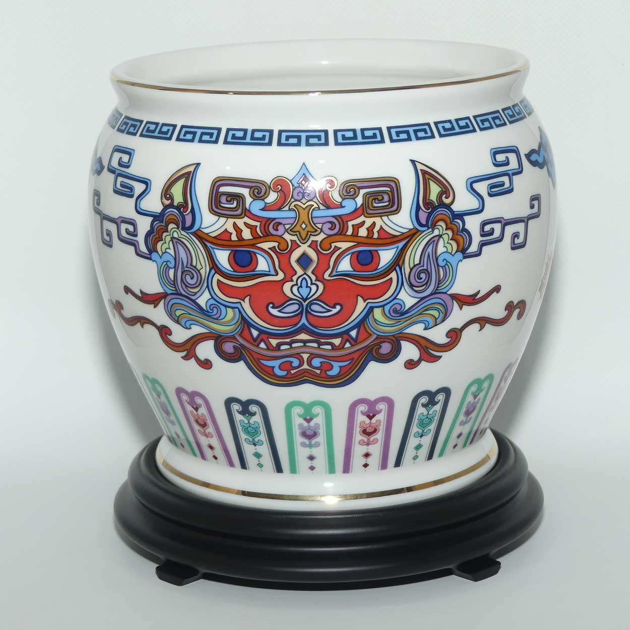 Franklin Mint | Courage of the Terrestrial Tiger jardiniere on stand