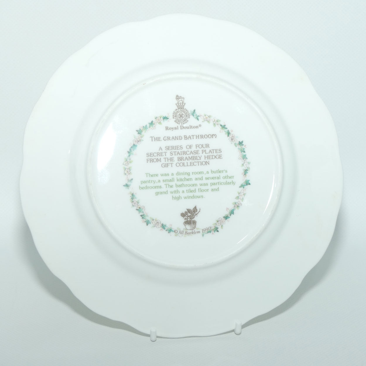 Royal Doulton Brambly Hedge Giftware | The Grand Bathroom plate | 20cm