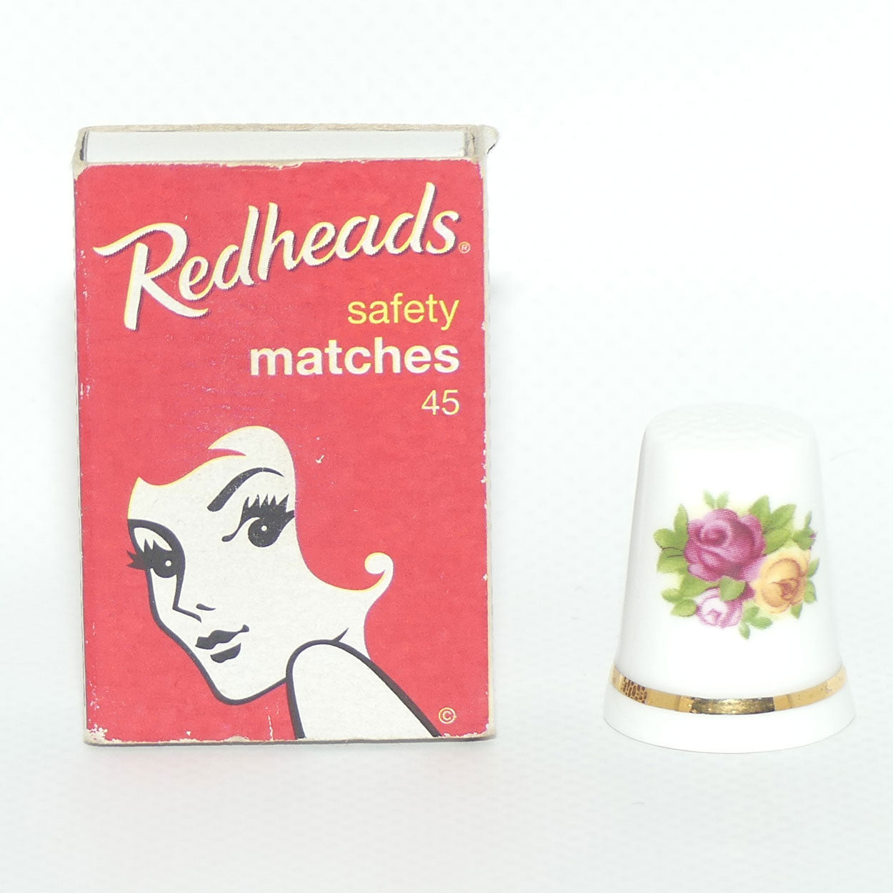 Royal Albert Bone China England Old Country Roses Thimble | Boxed | made in far east