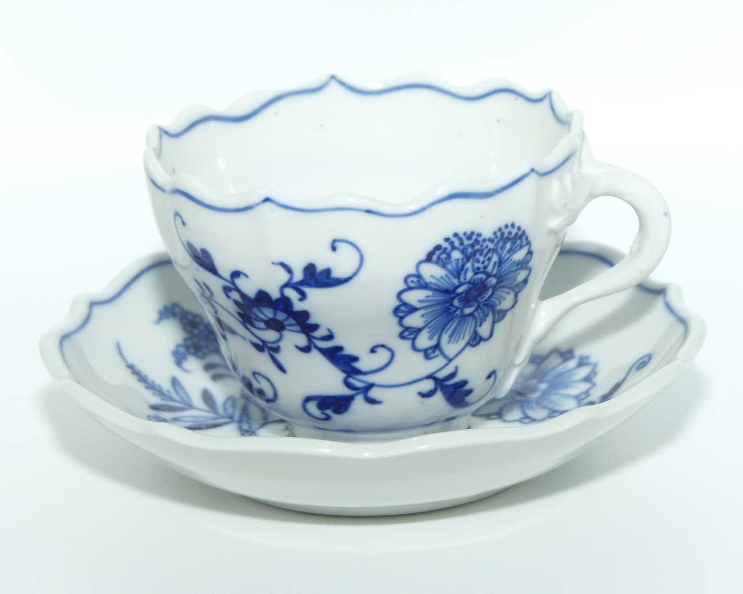 Meissen Blue Onion | Zwiebelmuster tea duo | mixed backstamps