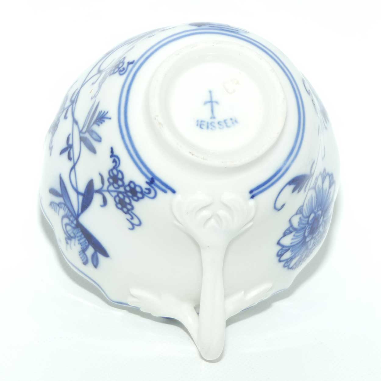 Meissen Blue Onion | Zwiebelmuster tea duo | mixed backstamps