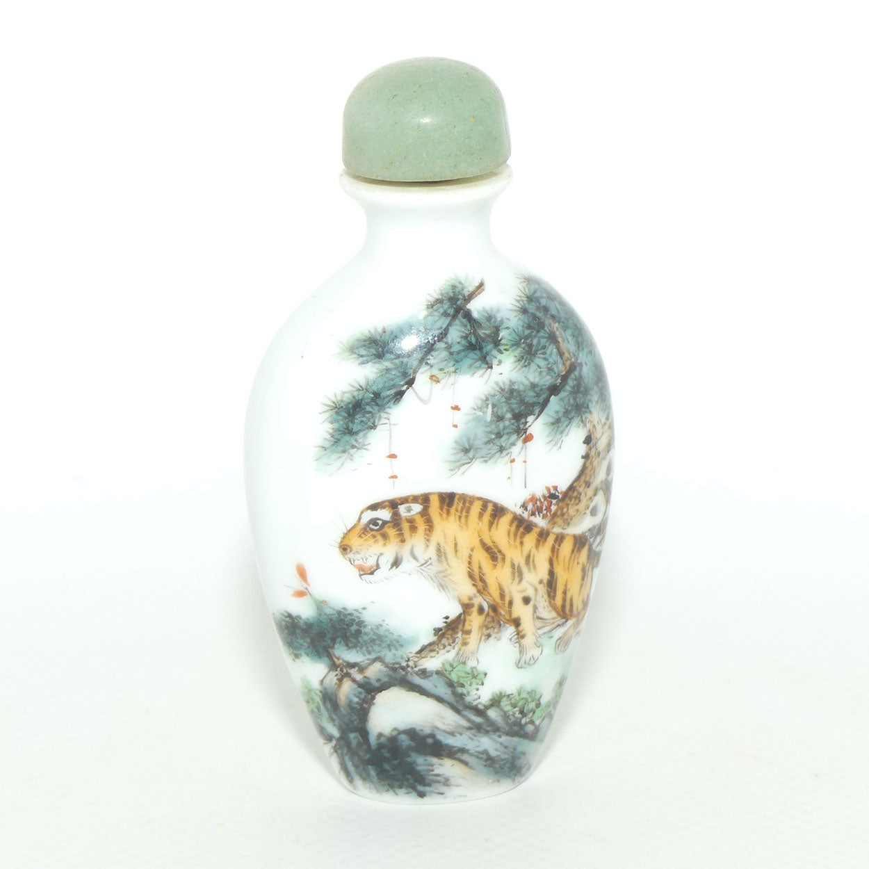 Chinese Snuff bottle | Oval | Tiger on Cliff | Green stopper