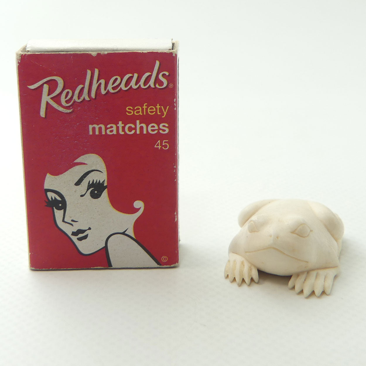 Japanese Carved Ivory miniature Okimono | Crouching Frog