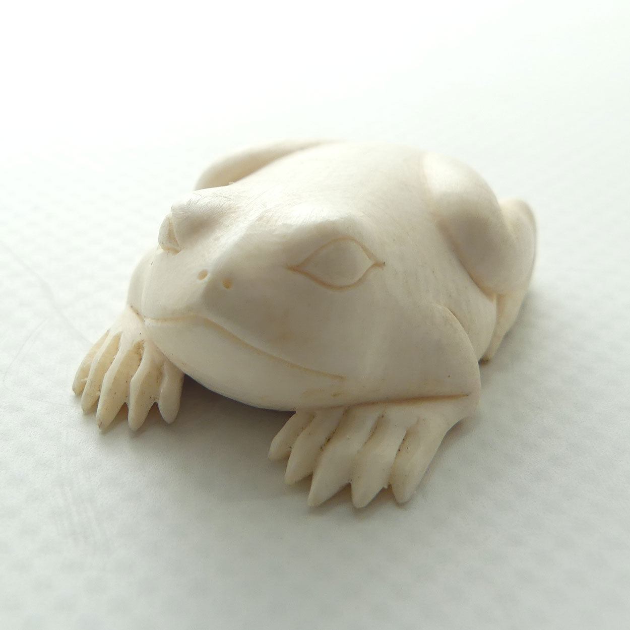 Japanese Carved Ivory miniature Okimono | Crouching Frog