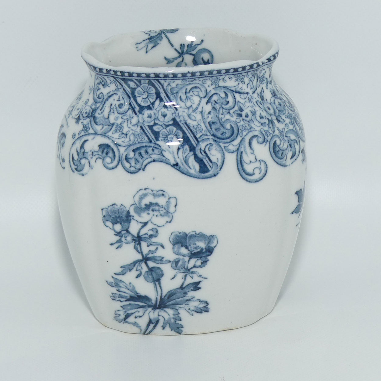 Doulton Burslem Warwick Blue and White toothbrush holder