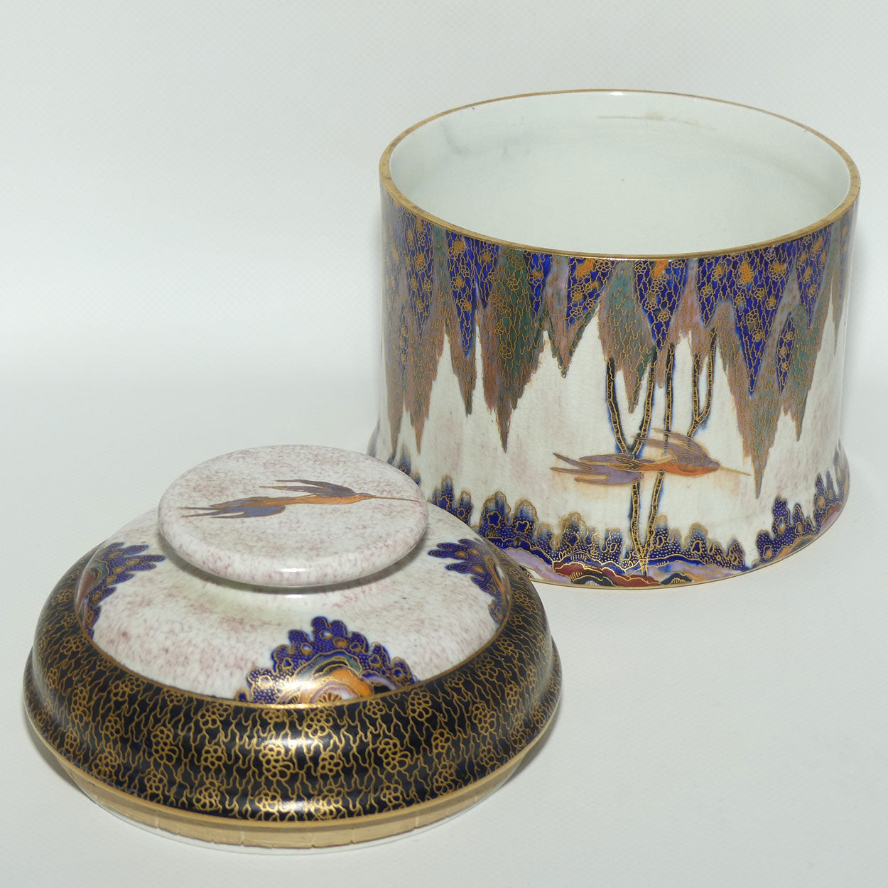Carlton Ware Tree Swallow pattern Rumidor