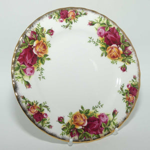 Royal Albert Bone China England Old Country Roses trio | © 1962 Royal Albert Ltd backstamp