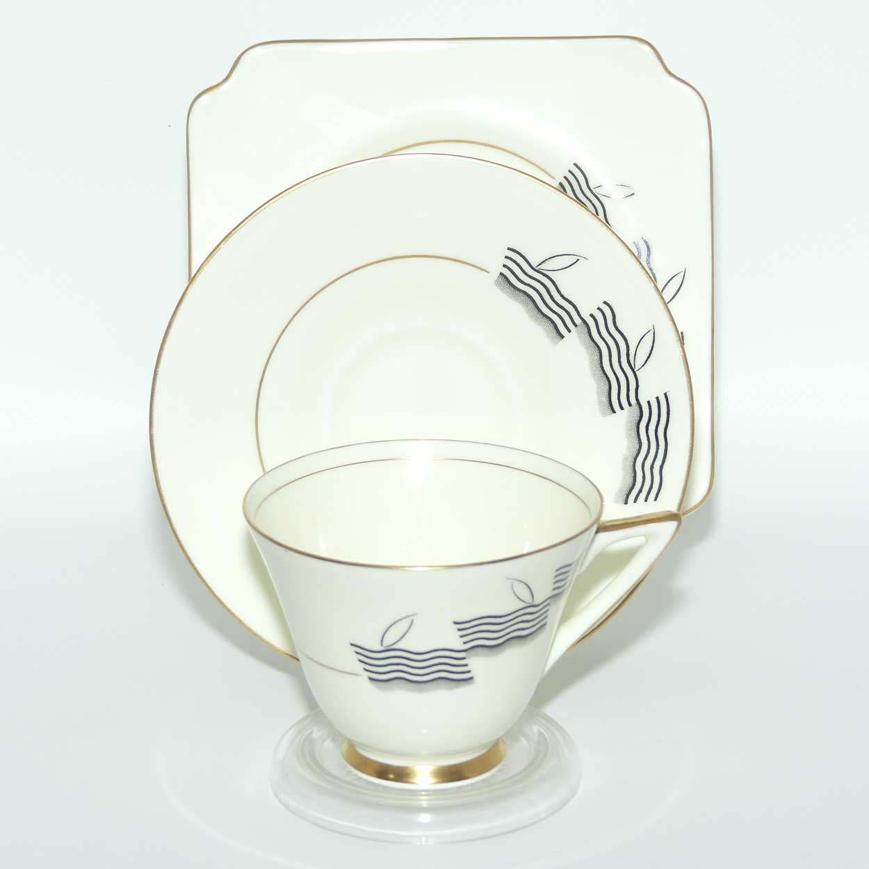 Royal Doulton Lido tea trio V1694 | Pure Art Deco design