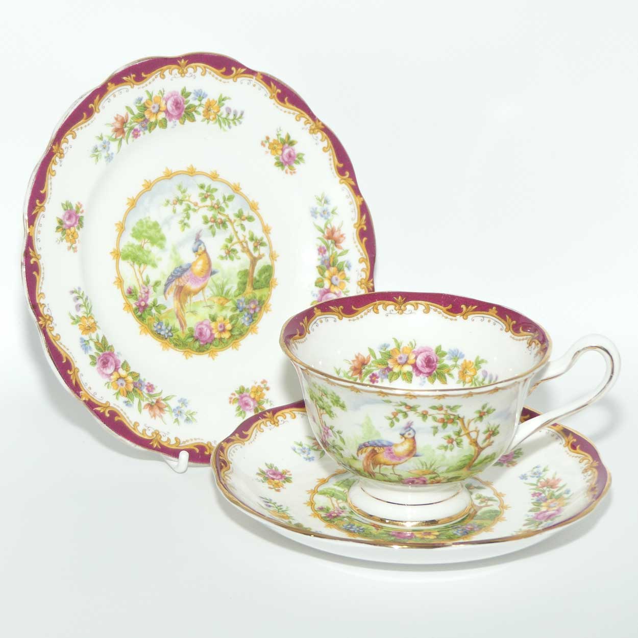 Royal Albert Bone China Chelsea Bird trio | Red Trim