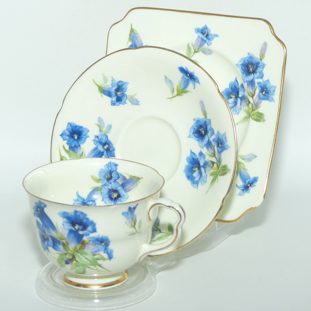 Royal Doulton Gentian pattern V1911 | tea trio