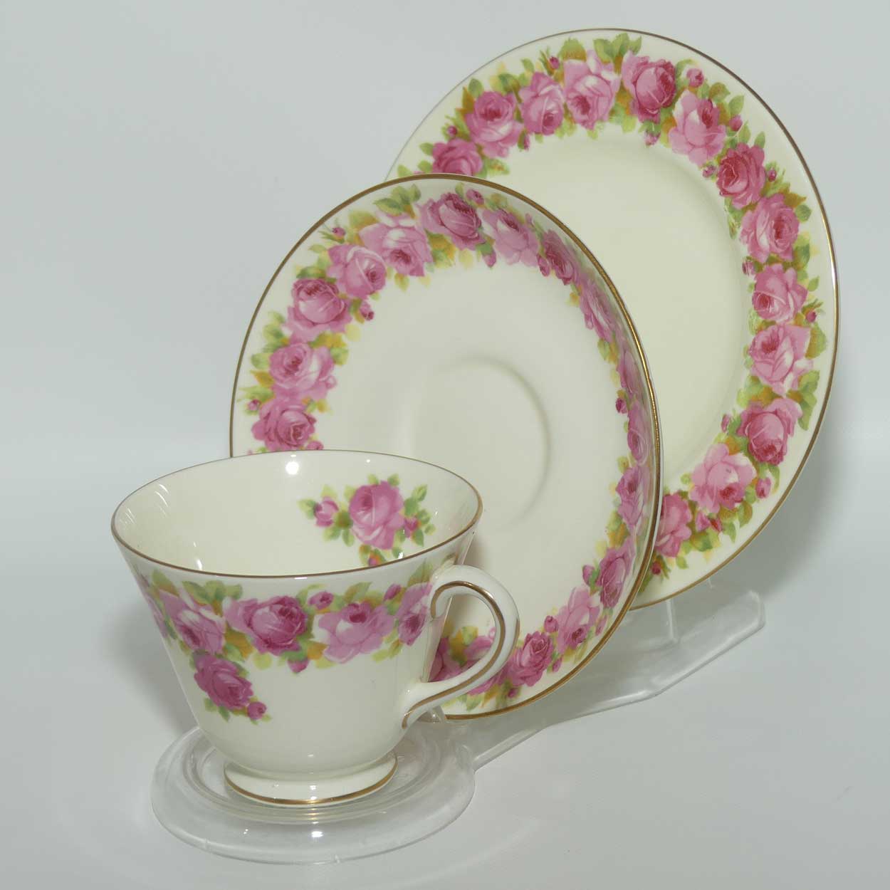 Royal Doulton Raby Rose pattern trio | V2339