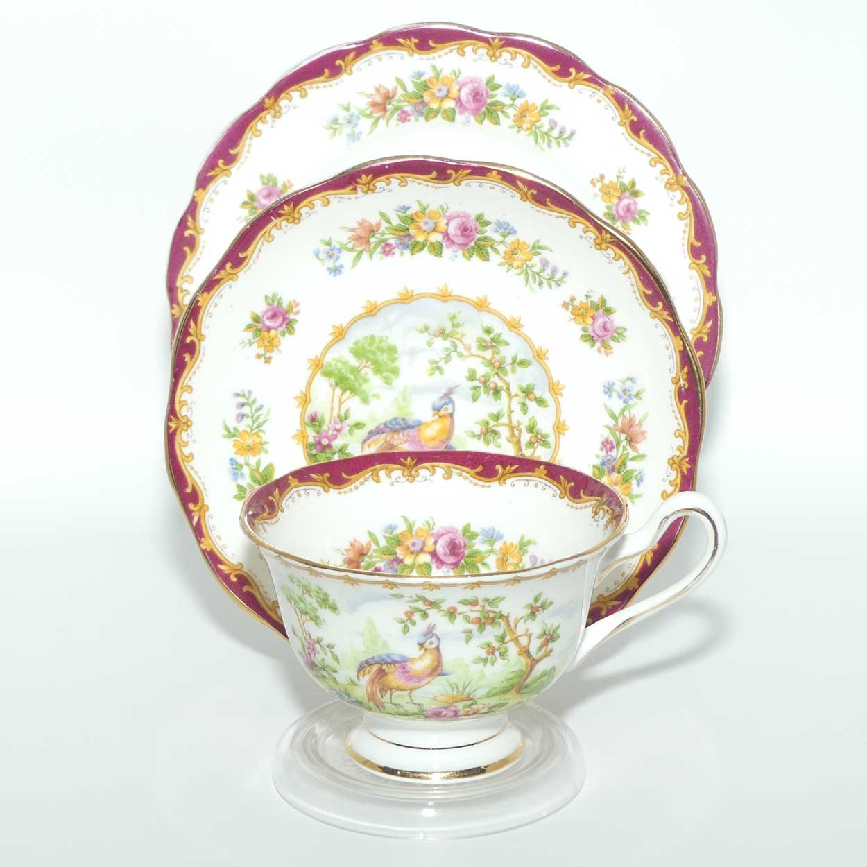 Royal Albert Bone China Chelsea Bird trio | Red Trim