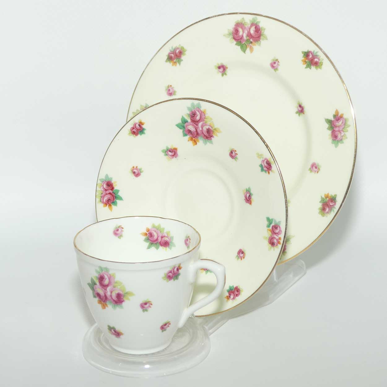 Royal Doulton Rosebuds pattern trio | Bone China body