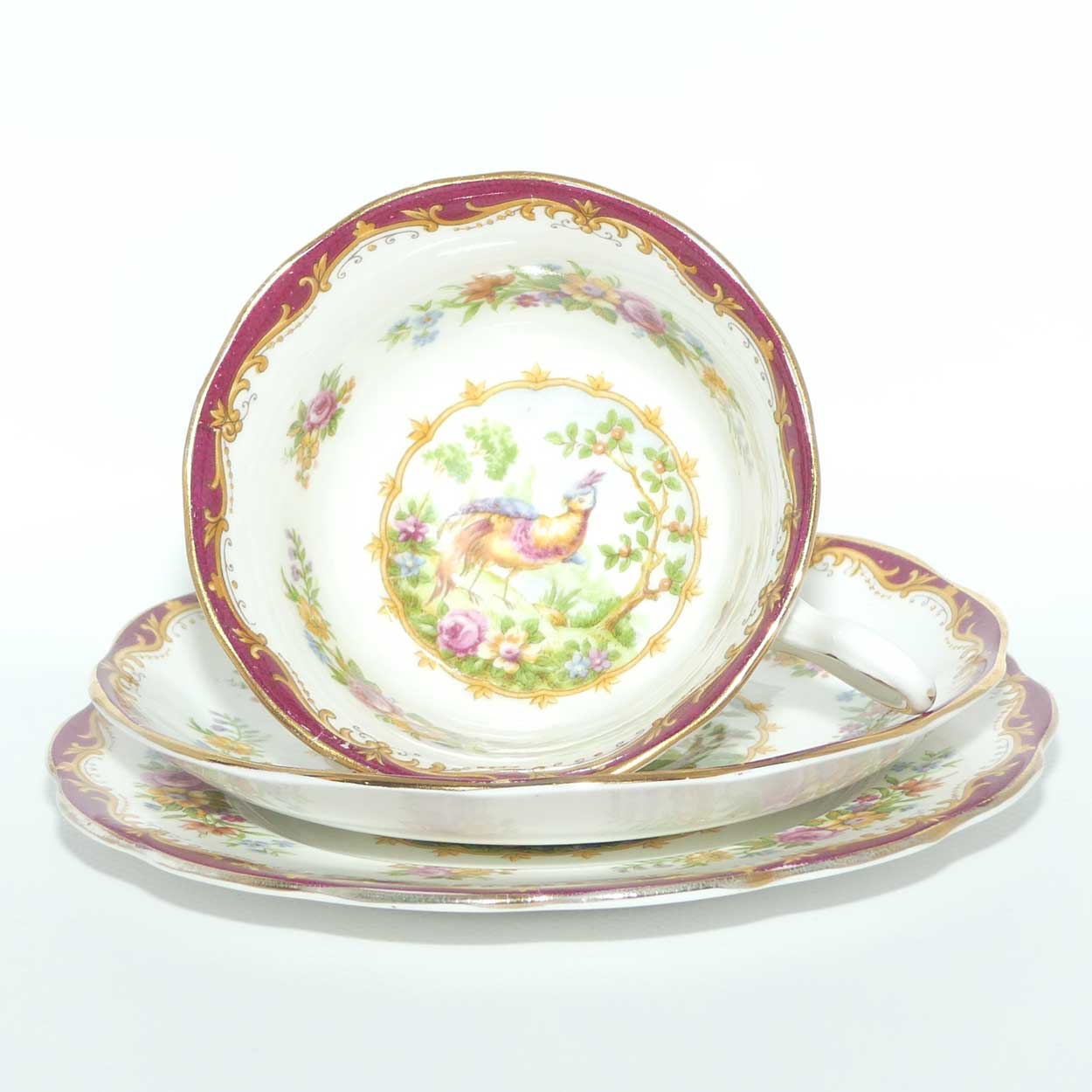 Royal Albert Bone China Chelsea Bird trio | Red Trim